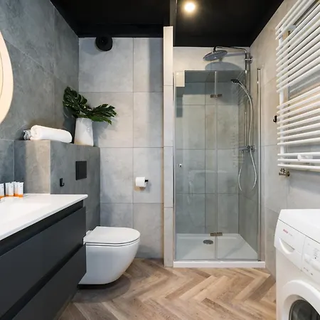Stylish Opienskiego By Renters Appartement Poznań